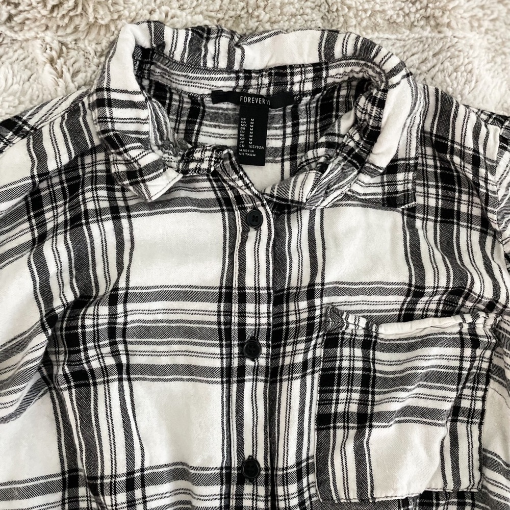 Black and White Plaid Top